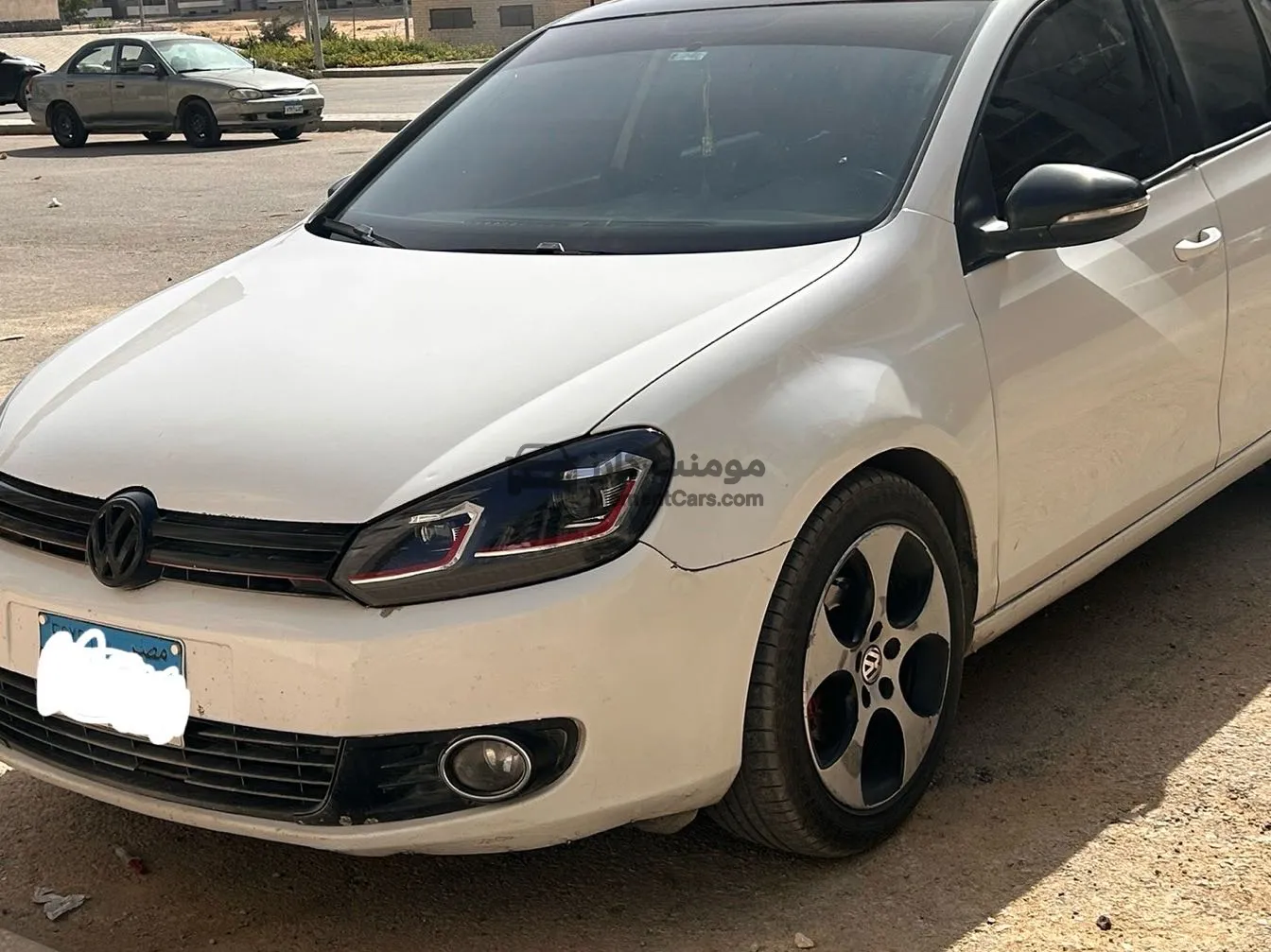 جولف ٦ موديل ٢٠١٢ أعلى فئة فتحة سقف وجنط ١٧