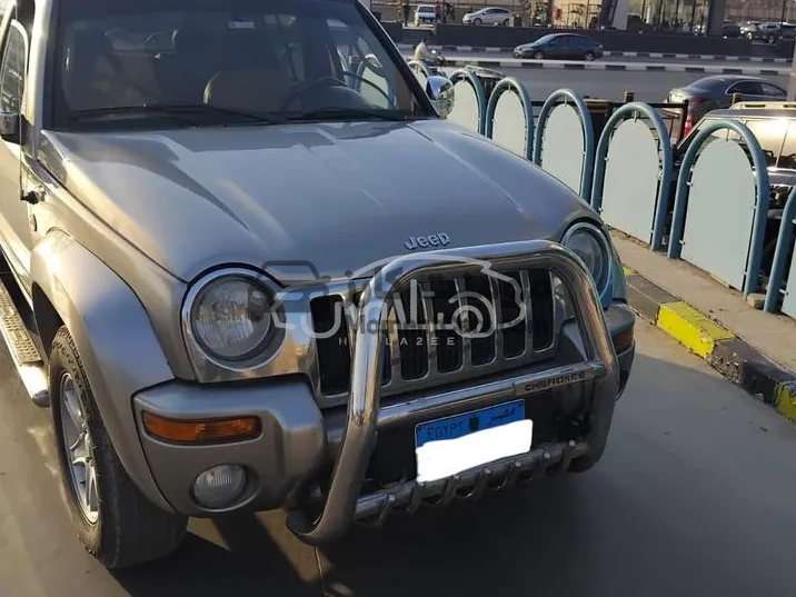 جيب ليبرتي 2005 ديزل أتوماتيك للبيع