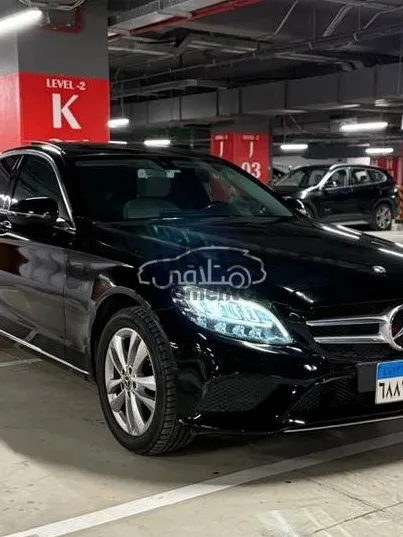 مرسيدس C180 موديل 2023 كسر زيرو للبيع