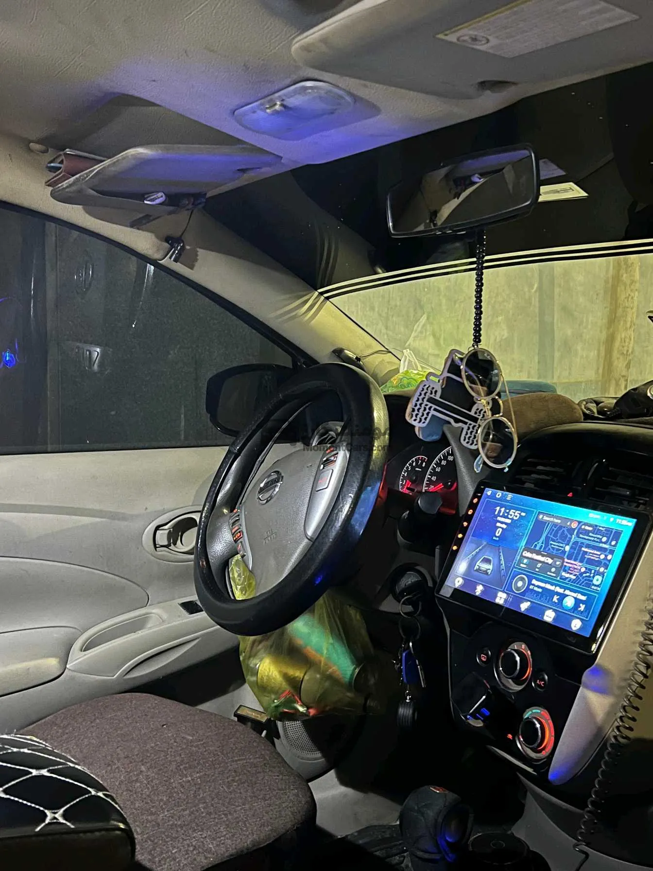 نيسان صني 2016 اتوماتيك - شاشة و مثبت سرعة - لا تحتاج مصاريف