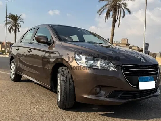 بيجو 301 أوتوماتيك 2014 فابريكة دواخل للبيع