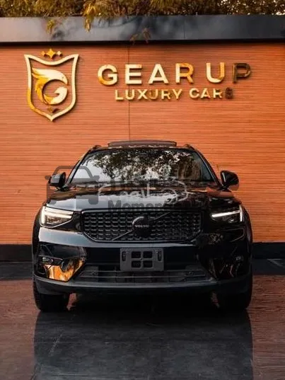 فولفو XC40 2021 T5 AWD أعلى تجهيز للبيع