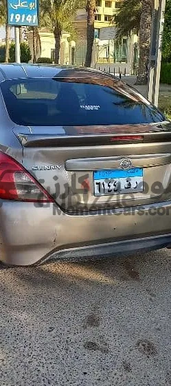 نيسان صني 2015 اتوماتيك كاملة للبيع