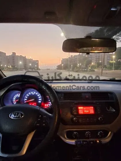 كيا ريو 2015 أوتوماتيك هاتش للبيع 1400cc