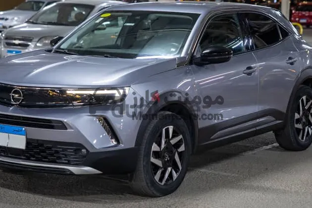 أوبل موكا elegance موديل 2023 مستعملة للبيع بحالة ممتازة