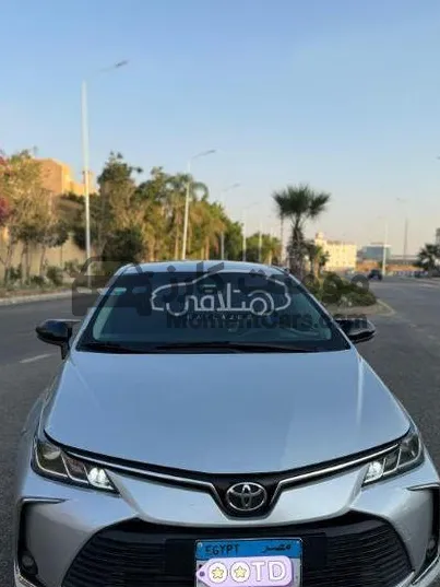 تويوتا كورولا 2021 اتوماتيك حالة ممتازة للبيع