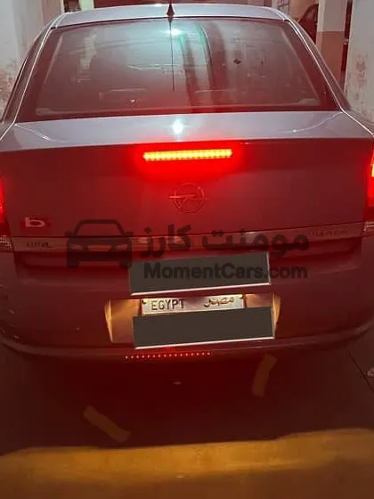 اوبل استرا 2007 مانيوال 170 ألف كم للبيع