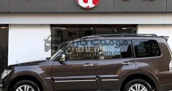 ميتسوبيشي باجيرو 2022 3800cc للبيع