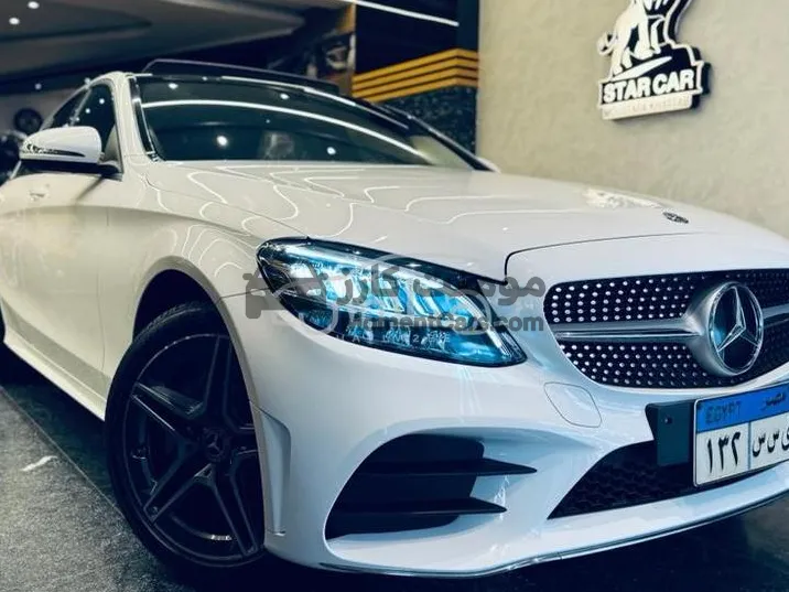 مرسيدس GLC 250 موديل 2017 للبيع