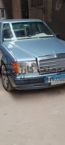 مرسيدس E200 موديل 1986 مانيوال للبيع