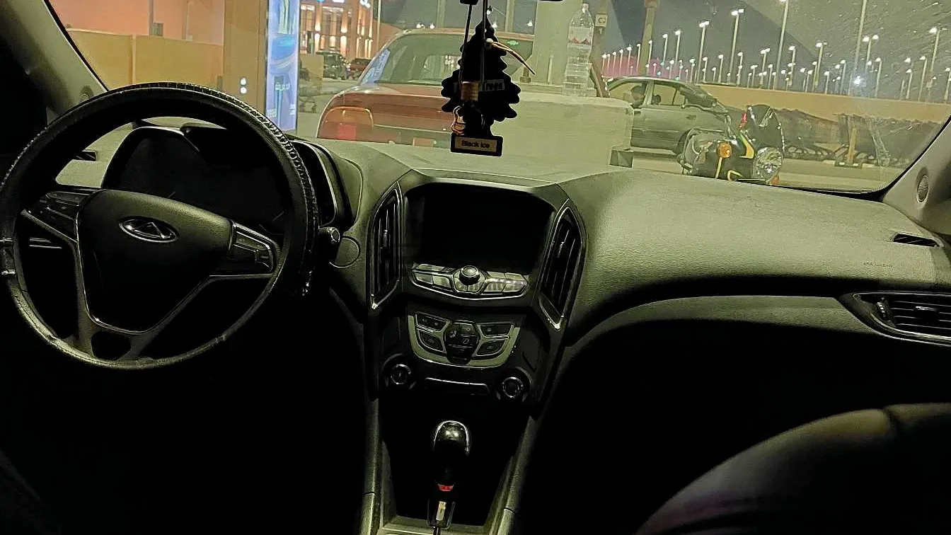 شيري اريزو 5 2023 اتوماتيك هاي لاين للبيع