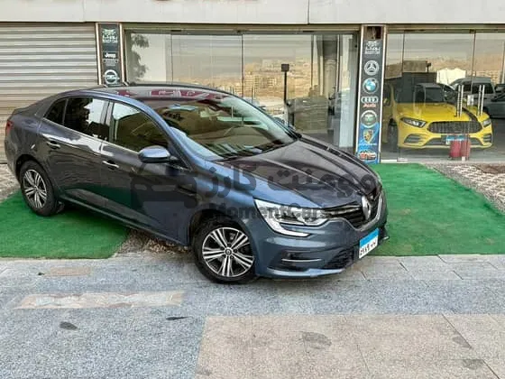 رينو ميجان 2023 أعلى فئة عدا فتحة سقف للبيع