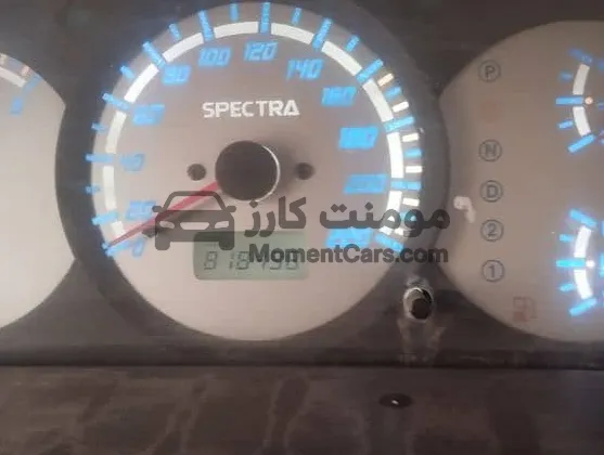 كيا سبيكترا 2002 مانيوال فتحة سقف للبيع