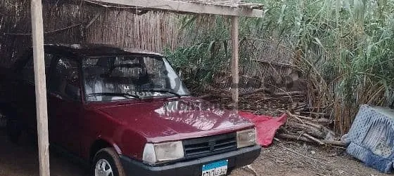 فيات شاهين 2000 مانيوال 1400 سي سي للبيع