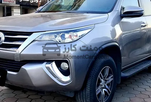 تويوتا فورتشنر 2019 مستعملة للبيع بالتقسيط | 240 ألف كم | دفع رباعي