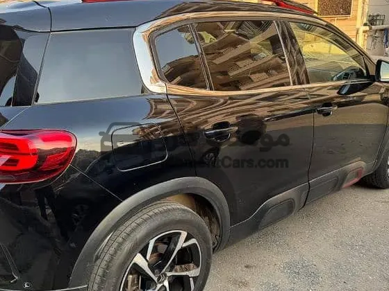 سيتروين C5 اير كروس 2022 أعلى فئة Shine مستعملة بالضمان