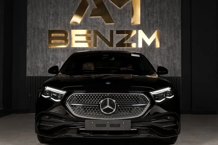 مرسيدس E200 AMG 2026 هايبر سكرين جديدة