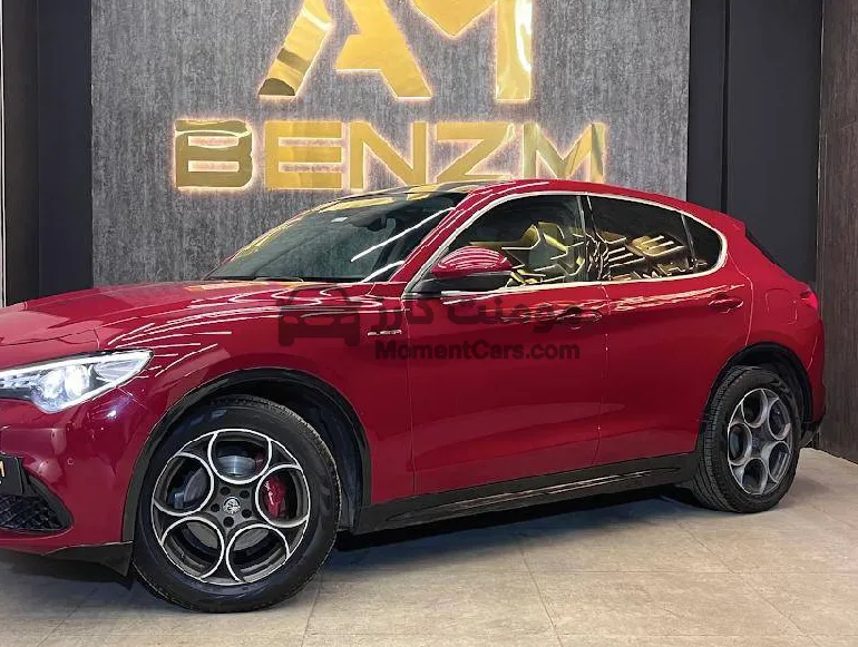 ألفاروميو ستلفيو 2021 Super Q4 للبيع