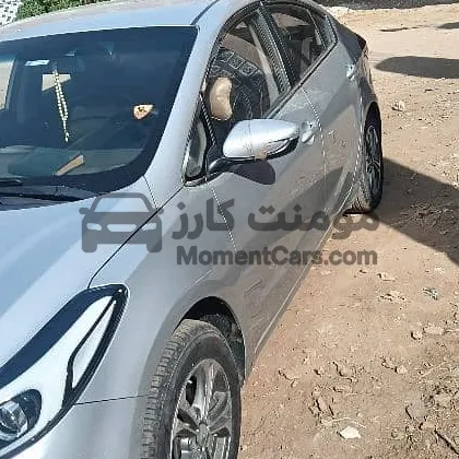 كيا سيراتو 2018 الفئة الثانية سيدان أوتوماتيك للبيع