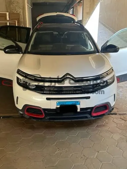 سيتروين C5 اير كروس 2020 أعلى فئة كاملة للبيع