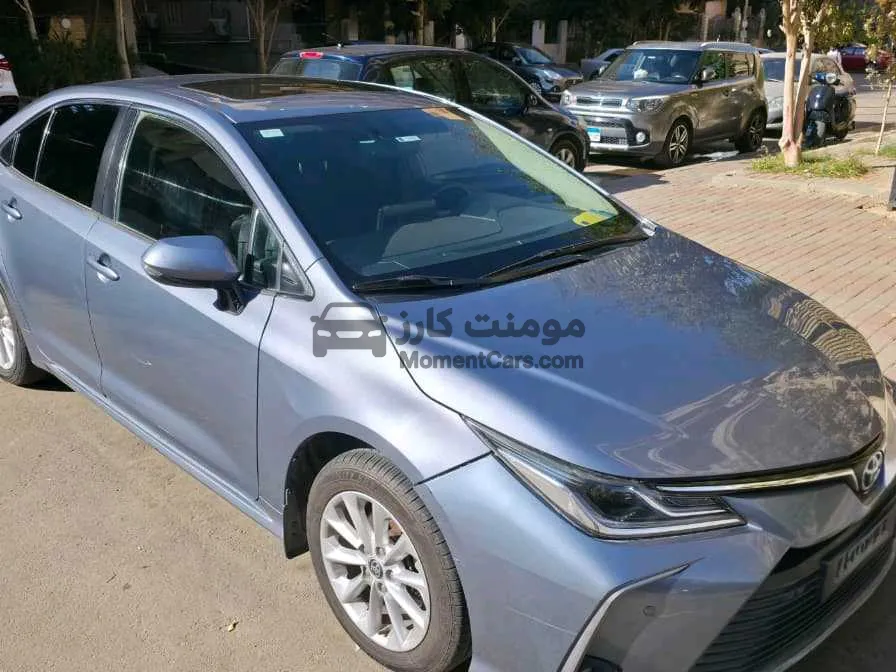 تويوتا كورولا 2020 الفئة الرابعة فتحة سقف