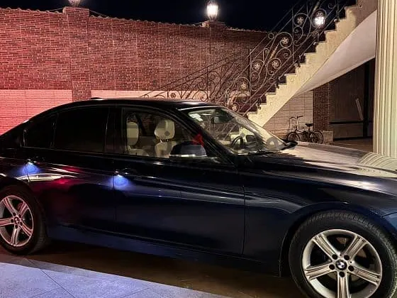 بي ام دبليو 320 موديل 2018 اتوماتيك للبيع