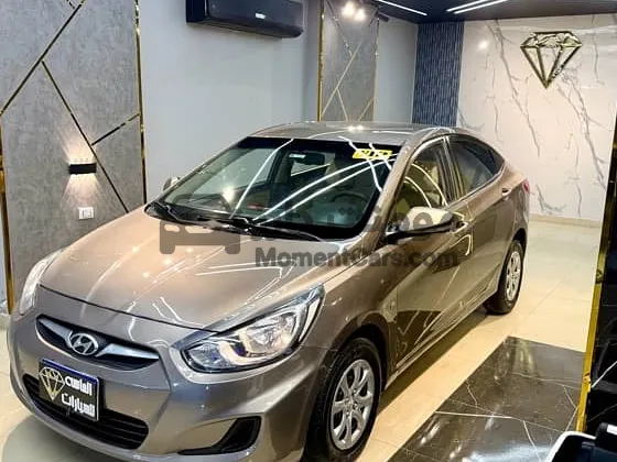 هيونداي اكسنت RB 2013 فابريكة بره وجوه جلد