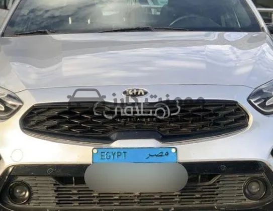 كيا سيراتو 2020 خليجي عداد 90 ألف كم للبيع