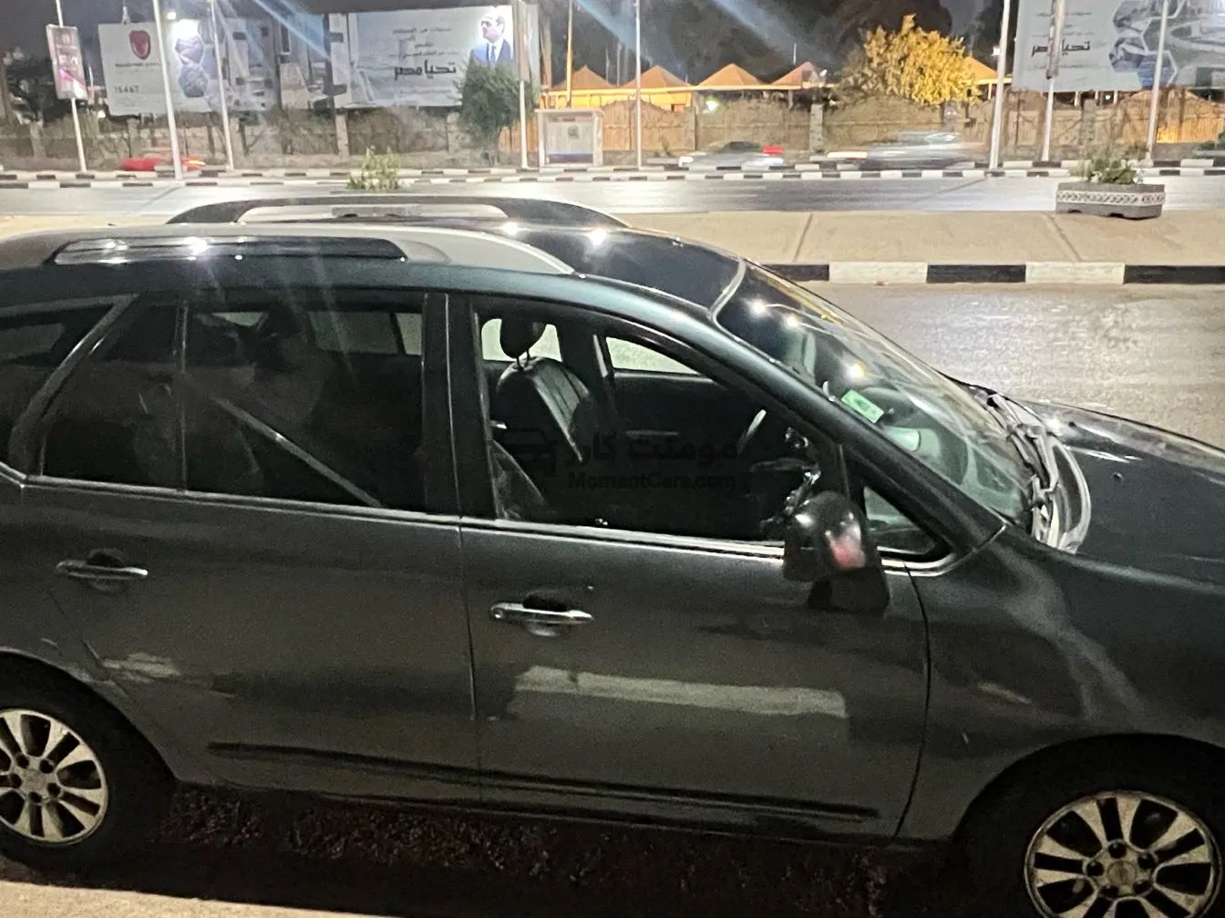 كيا كارينز 2011 اتوماتيك خليجي بحالة ممتازة