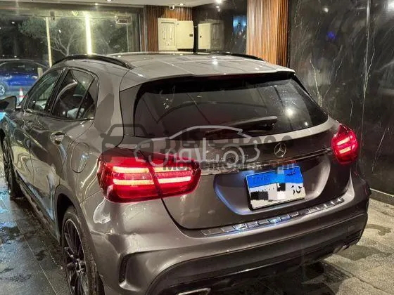 مرسيدس GLA 200 موديل 2020 للبيع