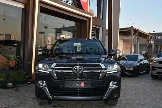 لاند كروزر 2021 GXR 8 سلندر خليجي للبيع