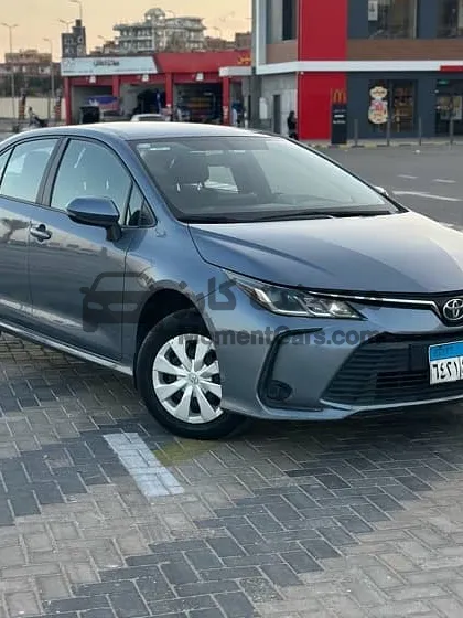 تويوتا كورولا 2020 اتوماتيك 68 ألف كم صيانات توكيل