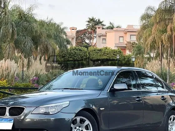 BMW 520i 2005 حالة نادرة جداً للبيع