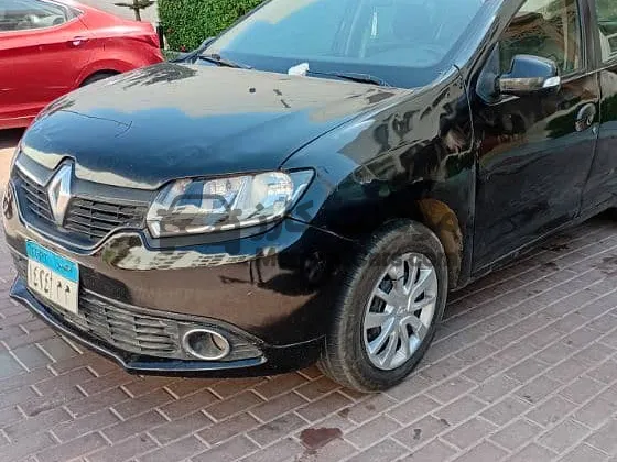 رينو لوجان 2015 الفئة الثالثة مانيوال للبيع بحالة ممتازة