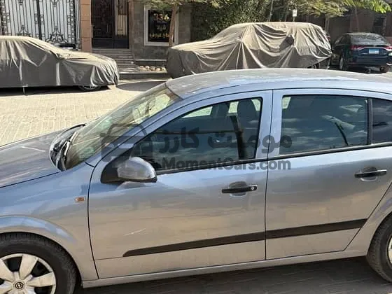 أوبل أسترا H 2008 أوتوماتيك للبيع 175 ألف كم
