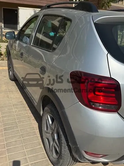 رينو سانديرو ستيب واي 2023 أول يد للبيع
