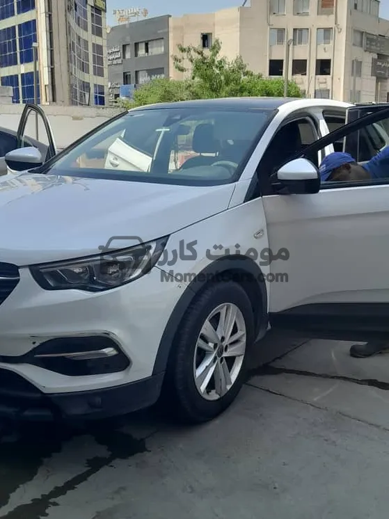 أوبل جراند لاند 2018 اتوماتيك للبيع