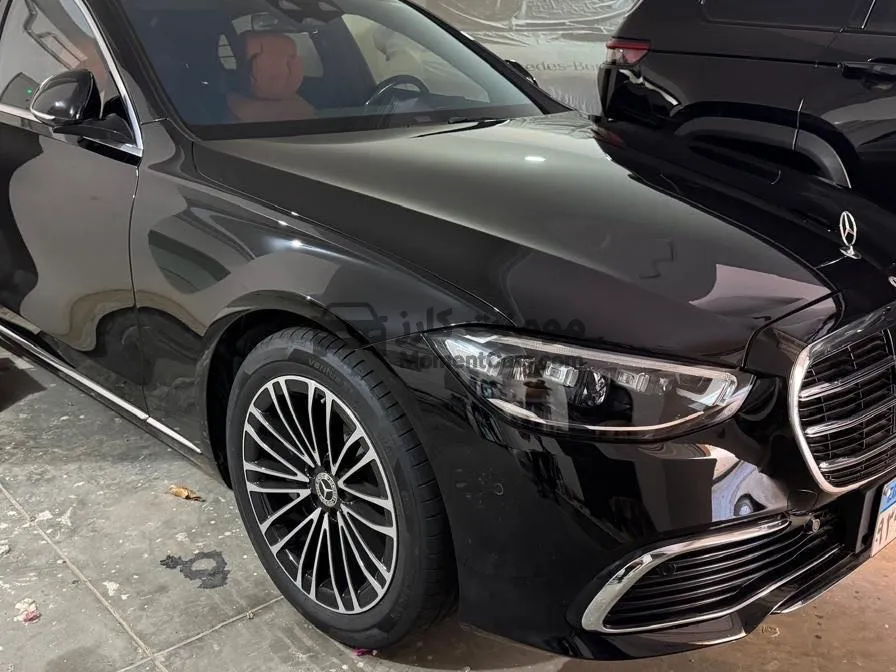مرسيدس S450 موديل 2023 كسر زيرو بضمان الوكيل