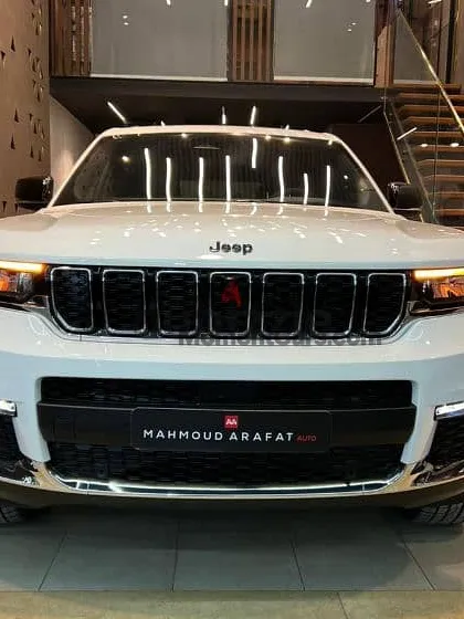 جيب جراند شيروكي ليميتد 2024 كسر زيرو 11 ألف كم