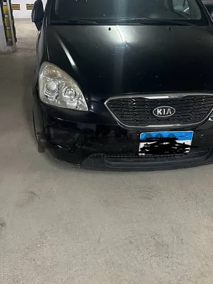 كيا كارينز 2012 اتوماتيك - 104 ألف كم للبيع