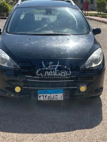 جيلي امجراند 2015 مانيوال للبيع