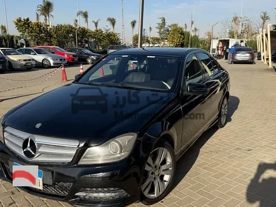 مرسيدس C200 سيدان 2014 اتوماتيك للبيع