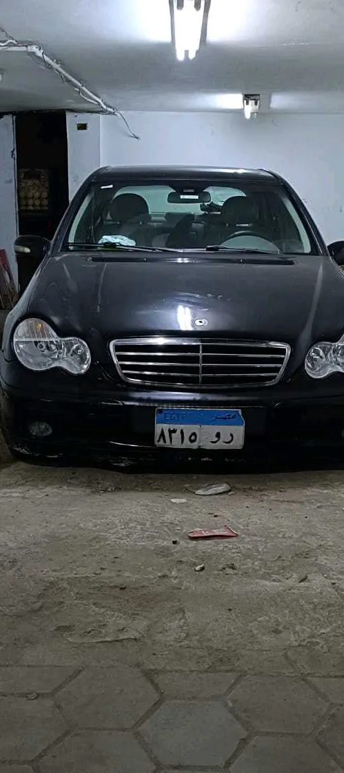 مرسيدس C180 2003 اتوماتيك عداد 130 ألف كم