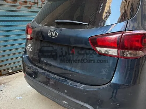 كيا كارينز 2017 اتوماتيك فبريكة بالكامل للبيع
