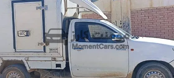 تويوتا هيلوكس 2013 ديزل مانيوال بيك أب للبيع