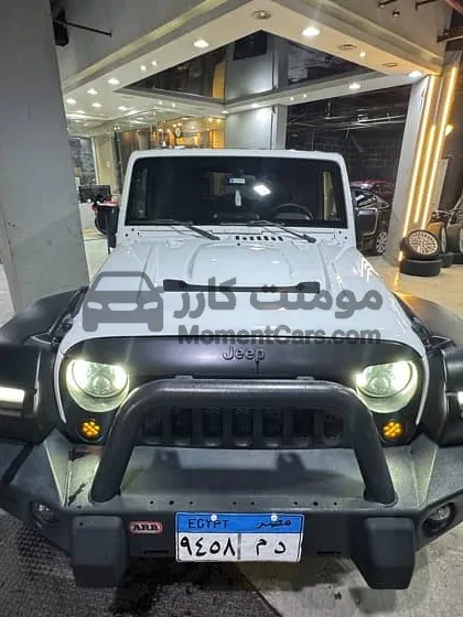 جيب رانجلر 2010 فابريكة ومعدلة للبيع