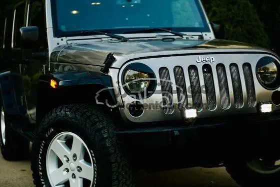 جيب رانجلر 2010 أعلى حالة وتعديلات كاملة للبيع