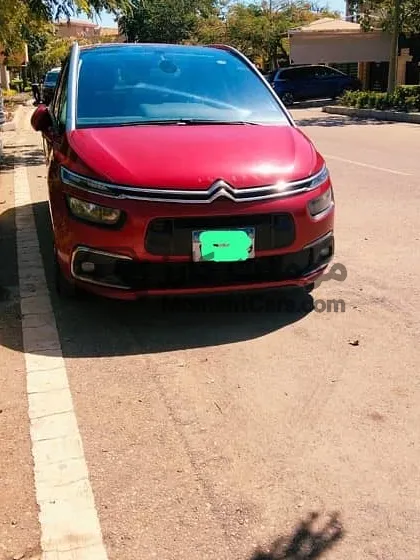 سيتروين C4 جراند بيكاسو 2019 سبعة راكب للبيع