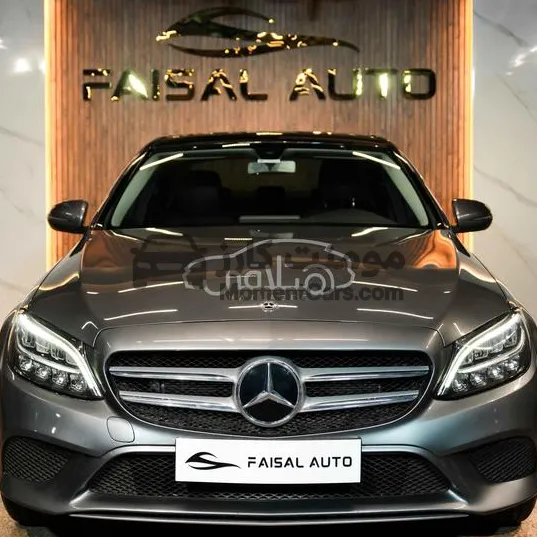 مرسيدس C 180 موديل 2022 فابريكة وصيانة توكيل