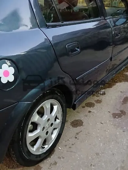 أوبل أسترا 2004 اتوماتيك 1600cc سيدان للبيع